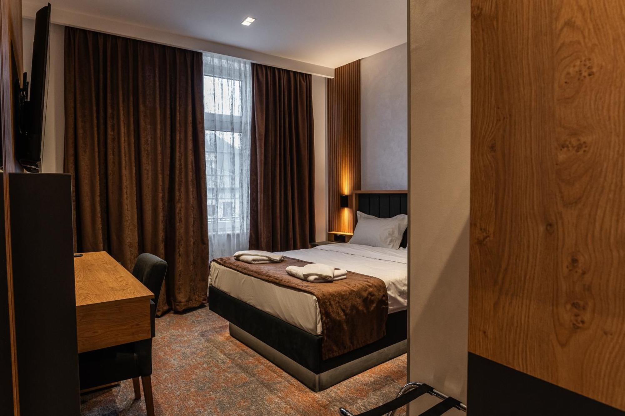 Hotel Astral Šabac Quarto foto